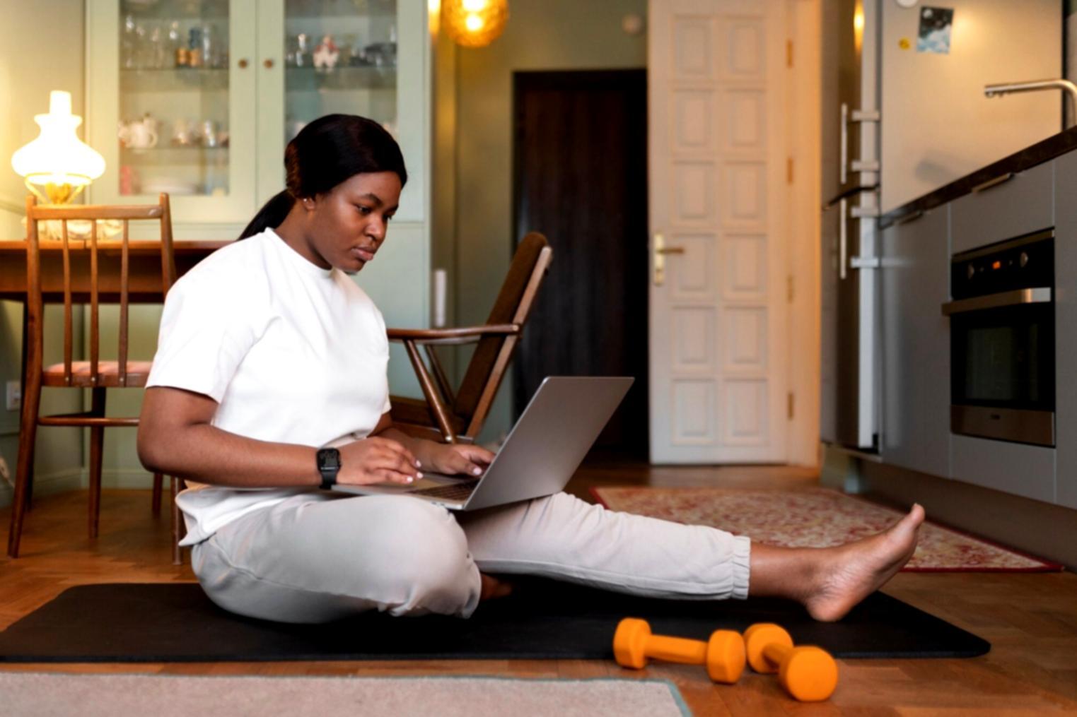 Teilnehmer während einer praktischen Budgetierungsübung